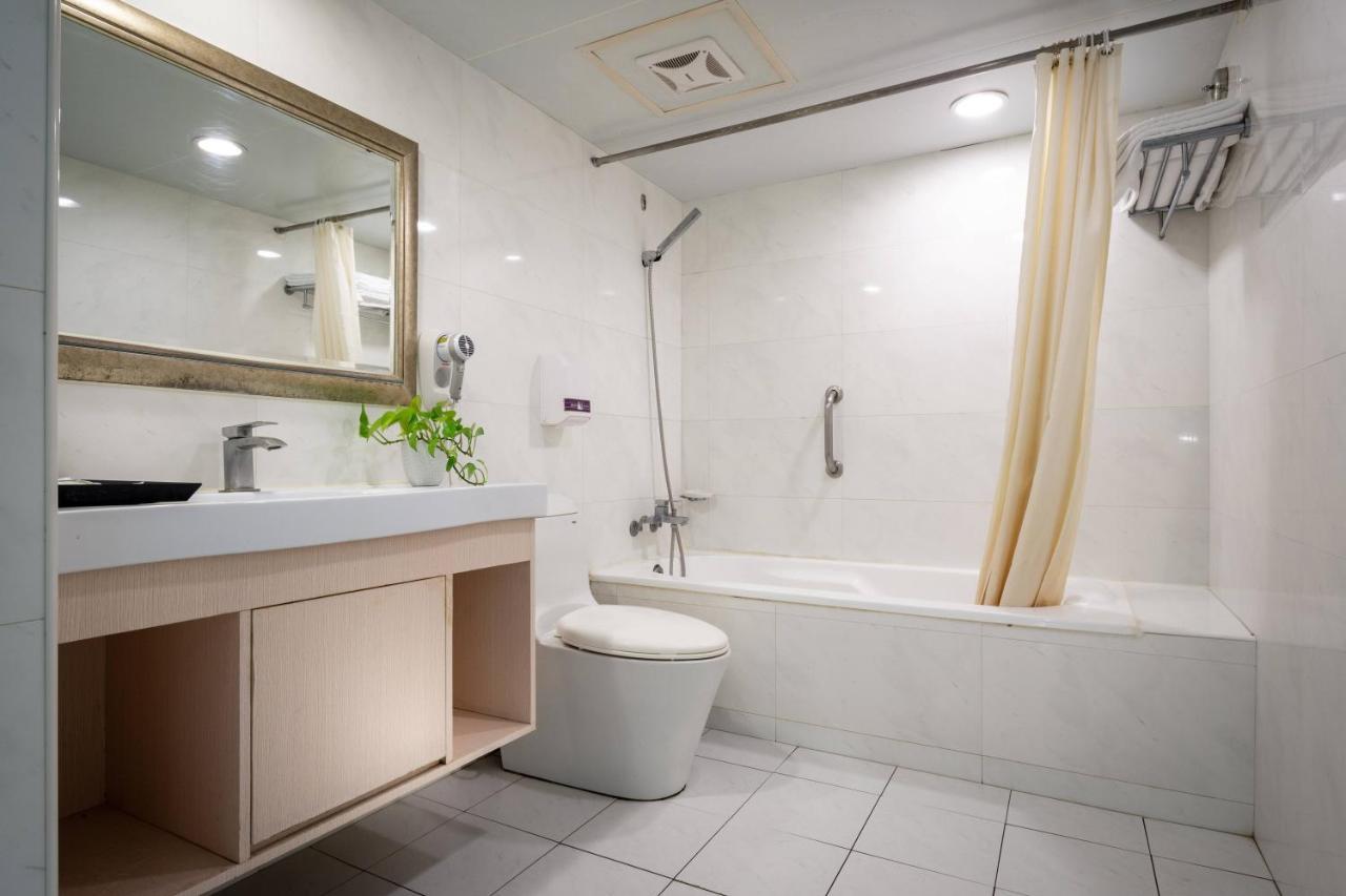 Yoyo Hotel Chiayi Extérieur photo