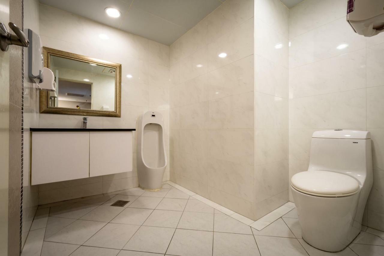Yoyo Hotel Chiayi Extérieur photo
